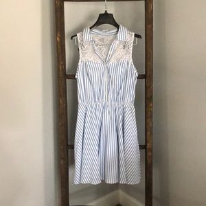 Cute A-line short dress with lace